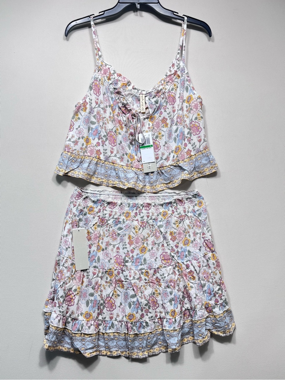 Kinston grey Women's Floral Printed Top and skirt set Multi nwt size large